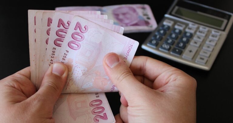 emeklilikte-yuzde-30luk-maas-farki-cogu-kisi-bu-detayi-bilmiyor-gYlOsXHG.jpg