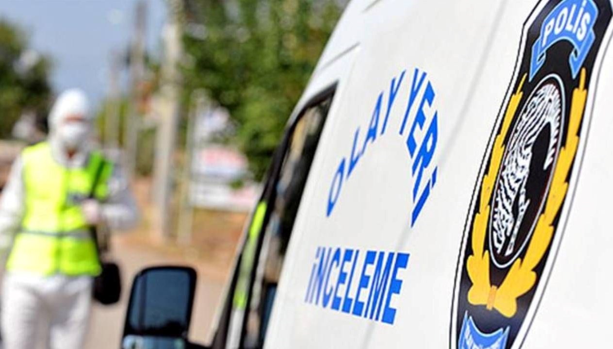 vanda okulda bicakli saldiri biri agir iki ogretmen yaralandi YqWZ3E7N