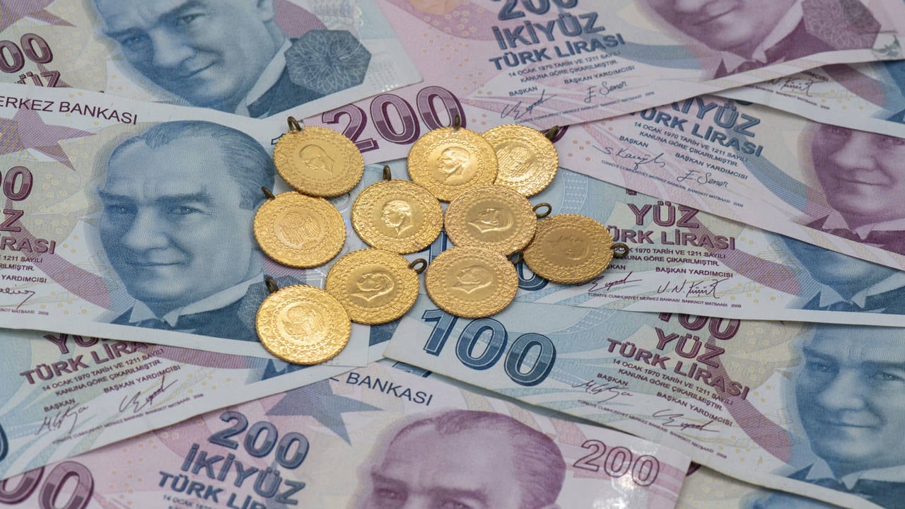 Altın ve gümüş fiyatları rekor yükselişin ardından neden düştü?