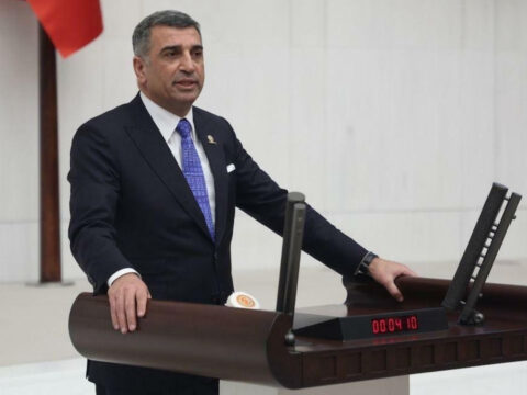 Chpli erol 38 olagan kurultayin yeniden yapilabilmesi ancak 38 olagan kurultay delegeleriyle mumkun JggGZtz7