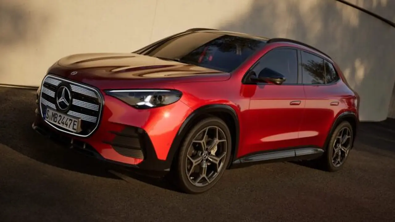 Yeni Nesil Mercedes-Benz GLA Elektrikli Seçenekleriyle Tanıtıldı